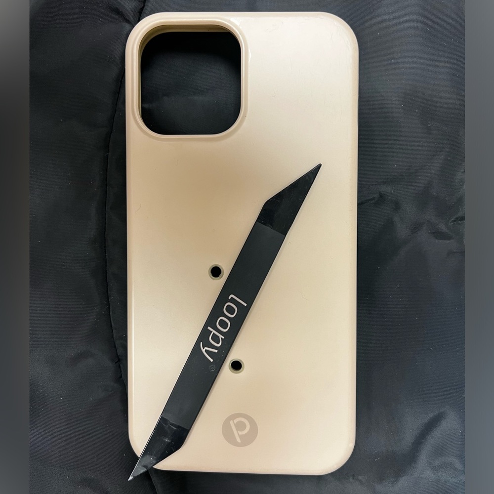 Loopy iPhone 12/13 pro max sandstone case